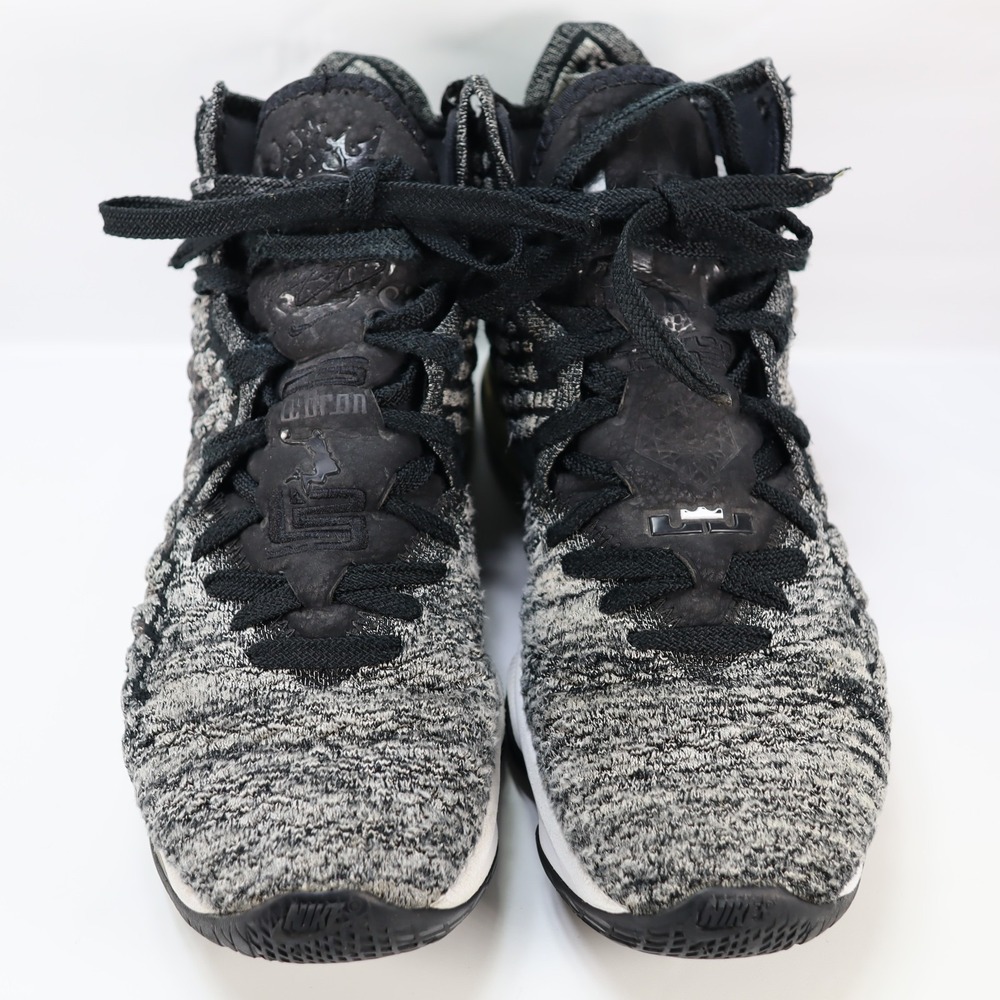 Nike BQ3177-002 Lebron XVII 17 In The Arena Gray Sneaker Shoes Men's US 8.5 Oreo - Picture 4 of 14